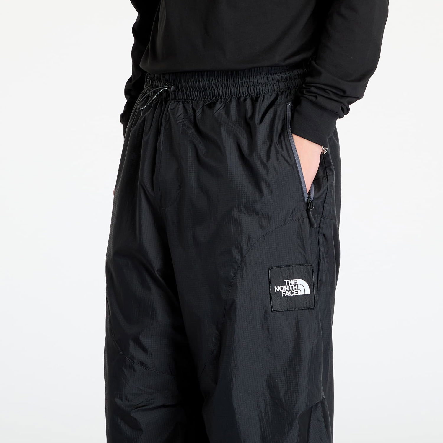 Nohavice The North Face Yinka Ilori Windshell Pant Tnf Black Čierna | NF0A89GPJK31, 1