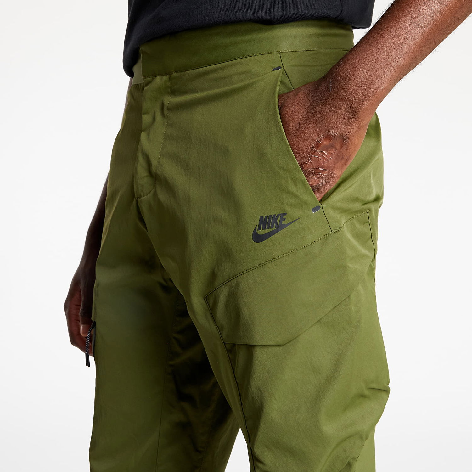 Tepláky Nike Sportswear Tech Essentials Woven Unlined Utility Pants Zelené | DH3866-326, 1