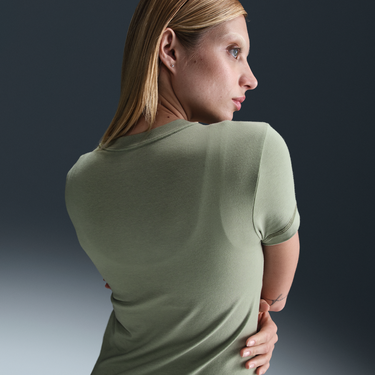 Tričko Nike Sportswear Chill Knit Cropped Slim-Fit T-Shirt Zelené | HV6525-370, 4