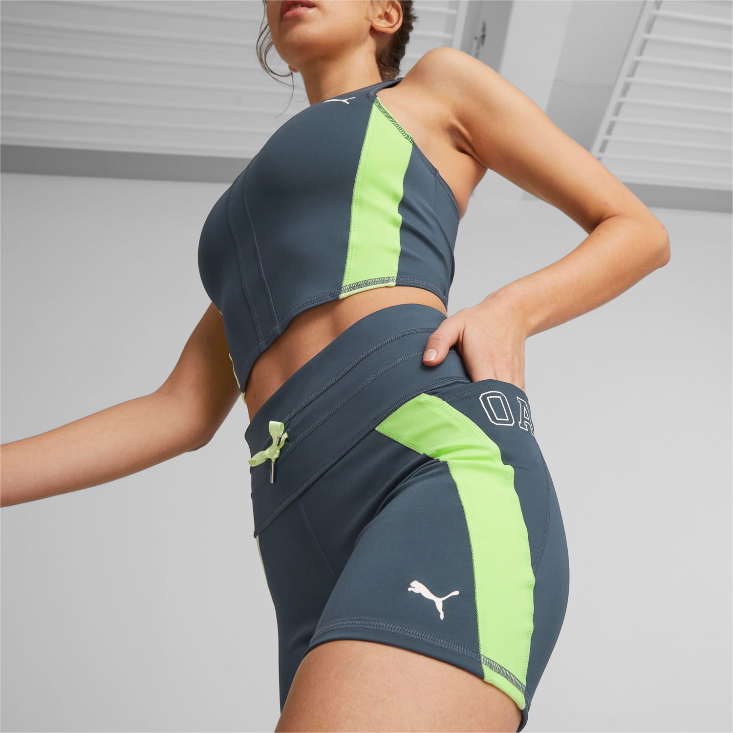 Šortky Puma x OLIVIA AMATO Tight Running Shorts Rôznofarebný | 523459_16, 1