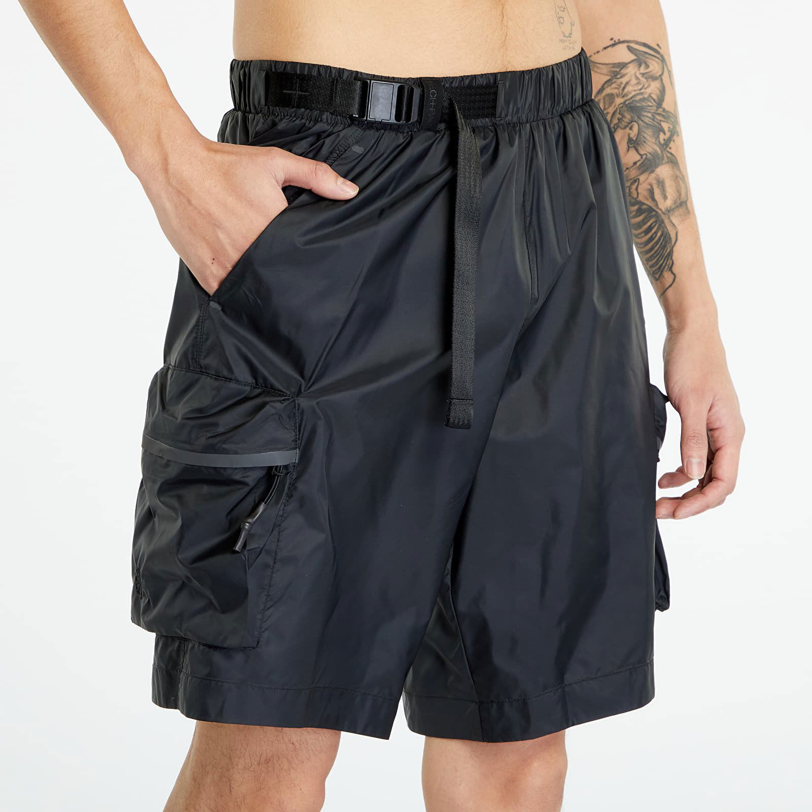 Sportswear Tech Pack Woven Utilty Shorts