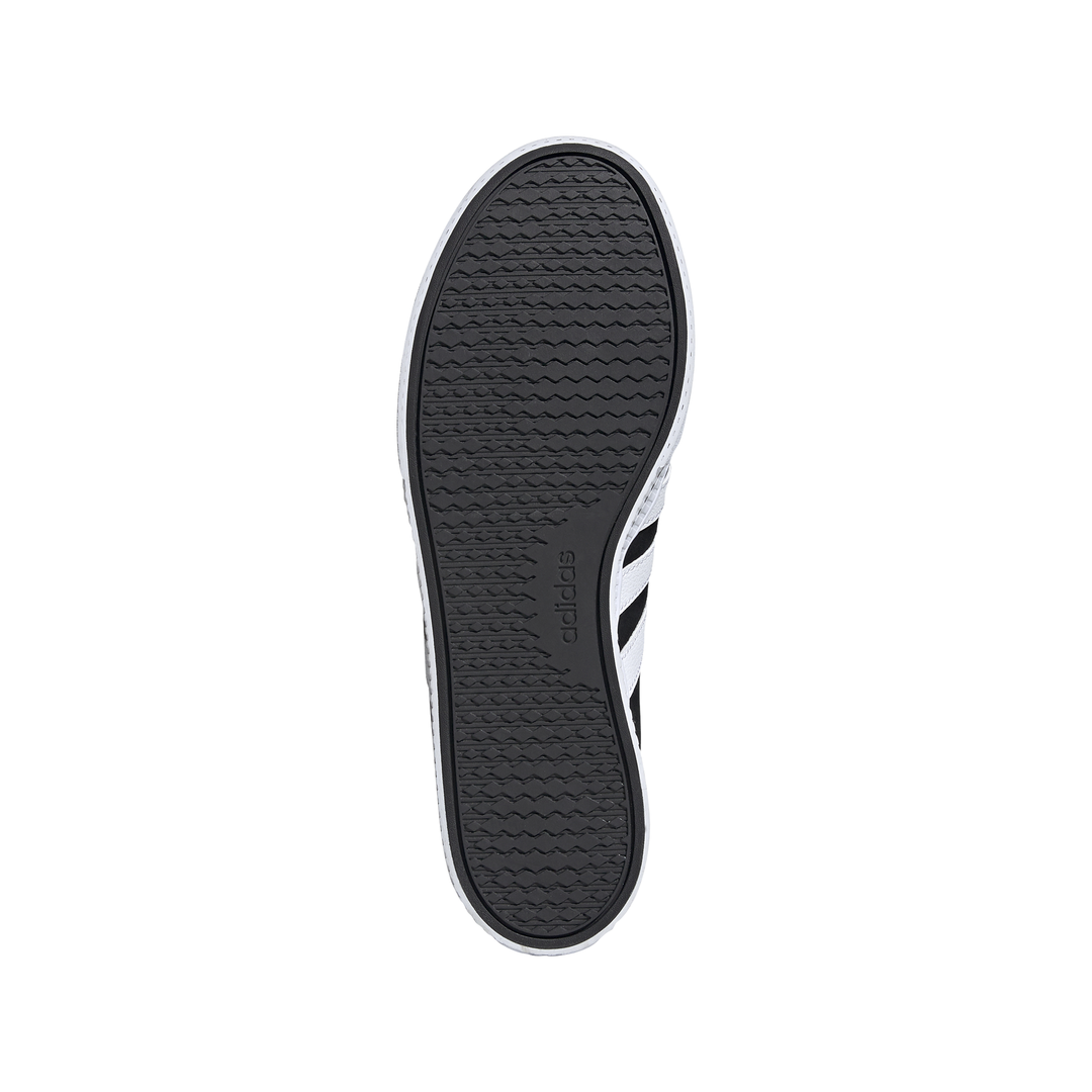 adidas DAILY 3.0 44