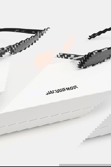 Slnečné okuliare Jacquemus Jacquemus CAPRI Sunglasses Čierna | JAC55C8SUN, 4