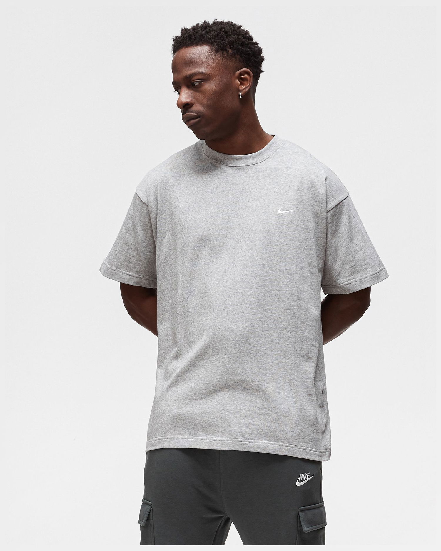 Tričko Nike SOLO SWOOSH Tee Šedá | 194955661598, 1