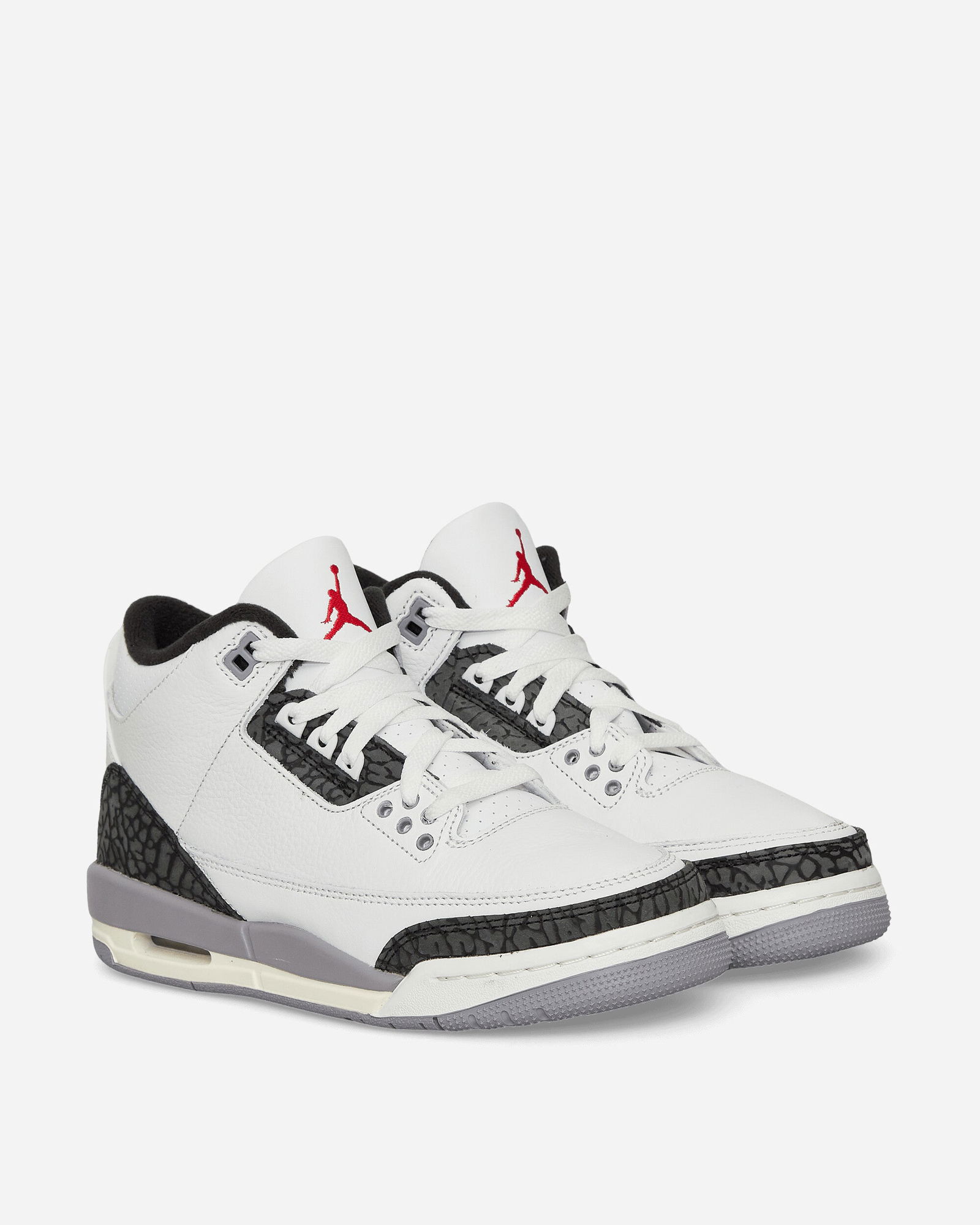 Air Jordan 3 Retro "Cement Grey"