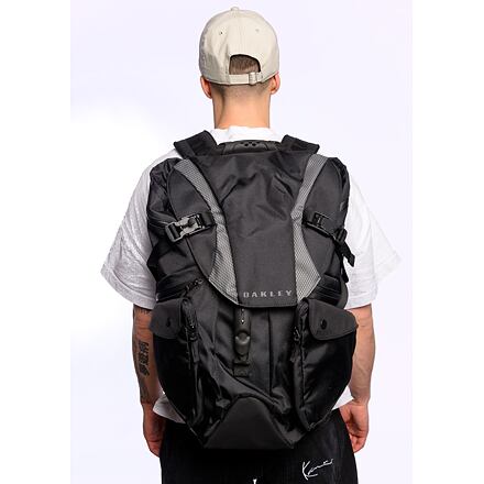 Batoh OAKLEY Oakley Latitude Flex Pack Backpack Čierna | 901676-02E, 0