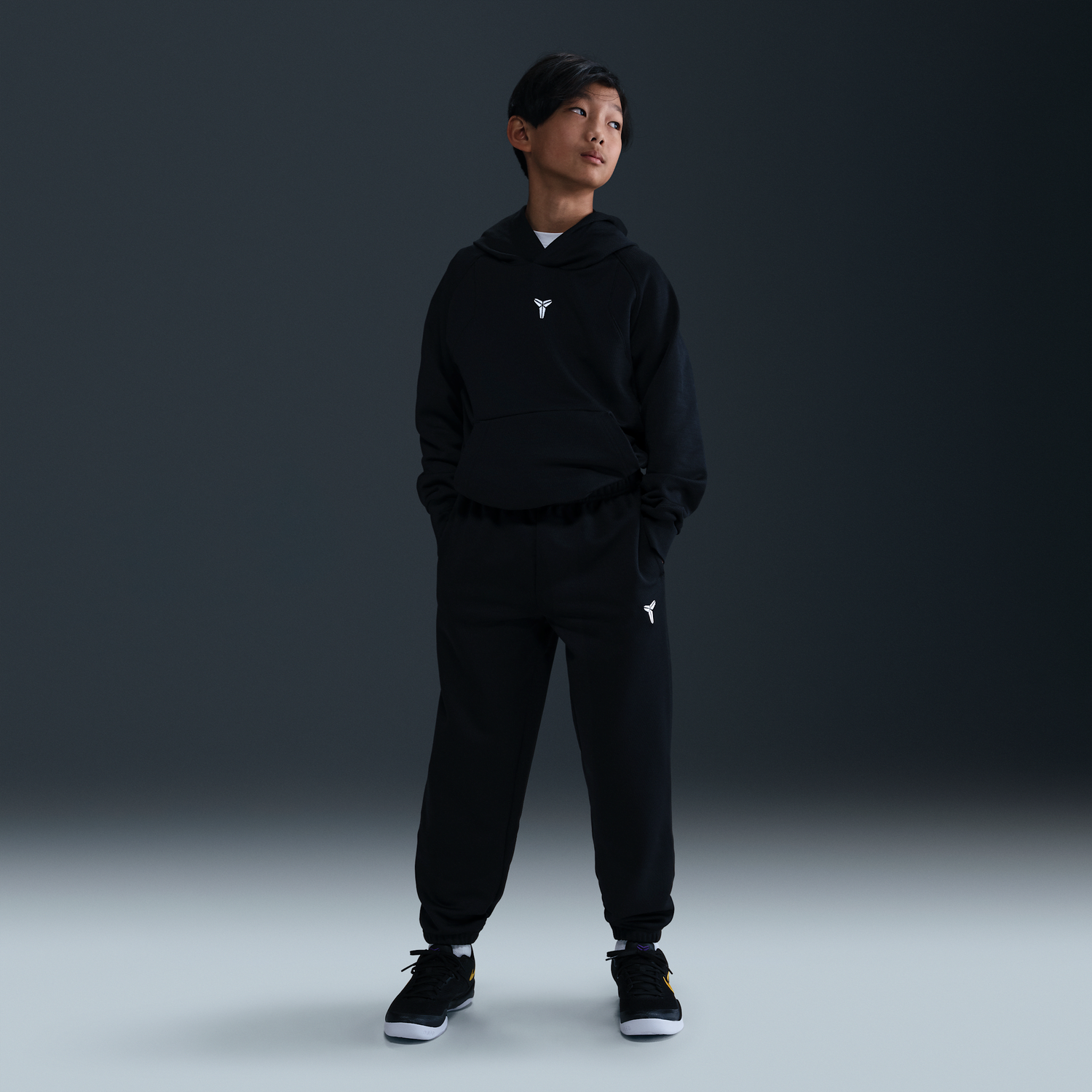 Mikina Nike Kobe Therma-FIT Pants Čierna | HJ1015-010, 1