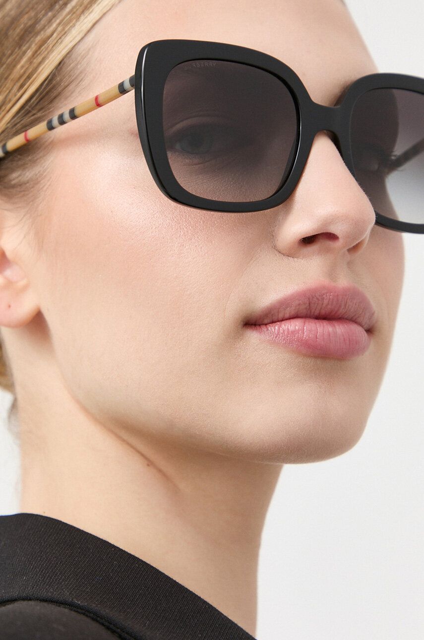 Slnečné okuliare Burberry CAROLL Sunglasses Čierna | 0BE4323, 0