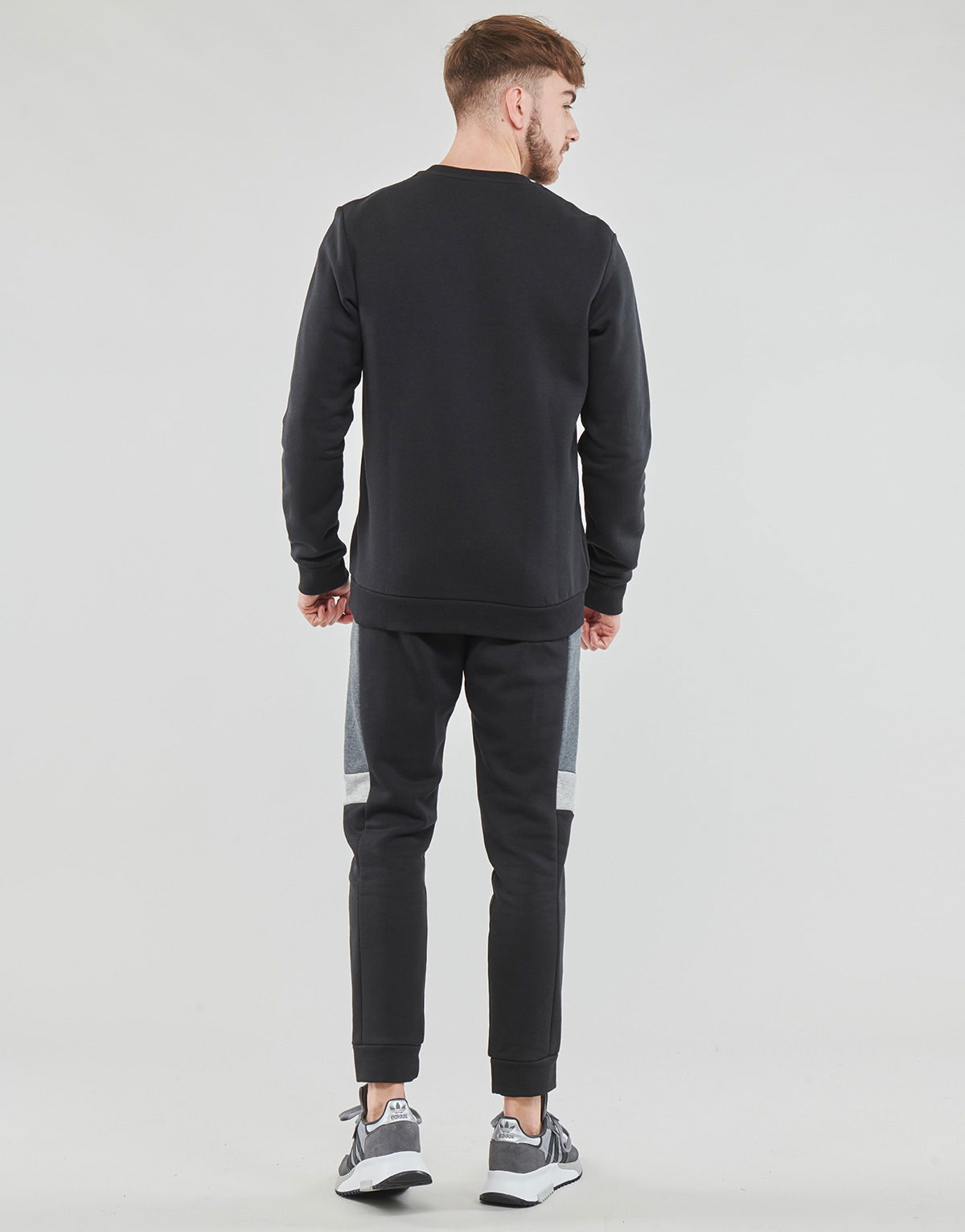 Mikina adidas Originals Essentials Fleece 3-Stripes Sweatshirt Čierna | IB4027=GK9106, 1