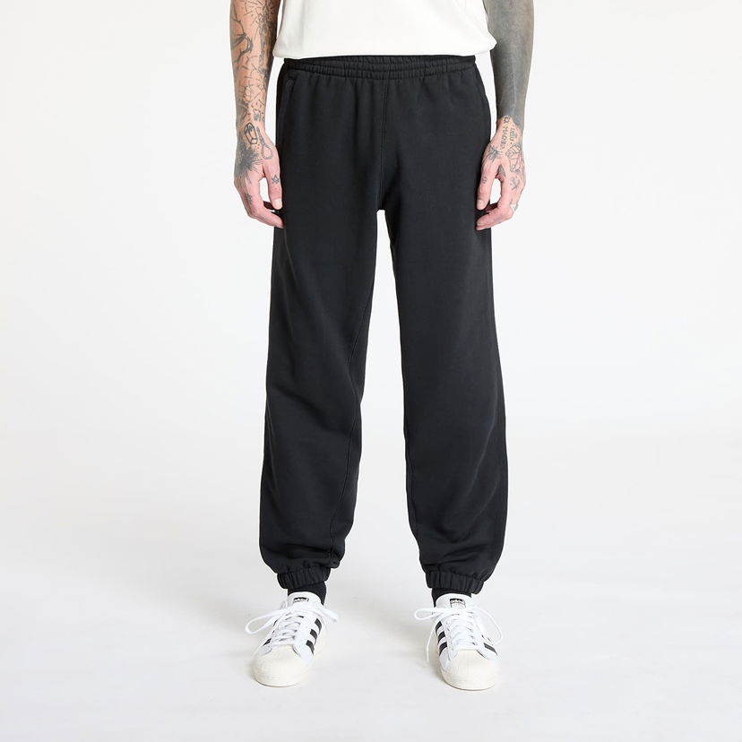 Tepláky adidas Originals Premium Essentials Sweatpants Čierna | JC9575