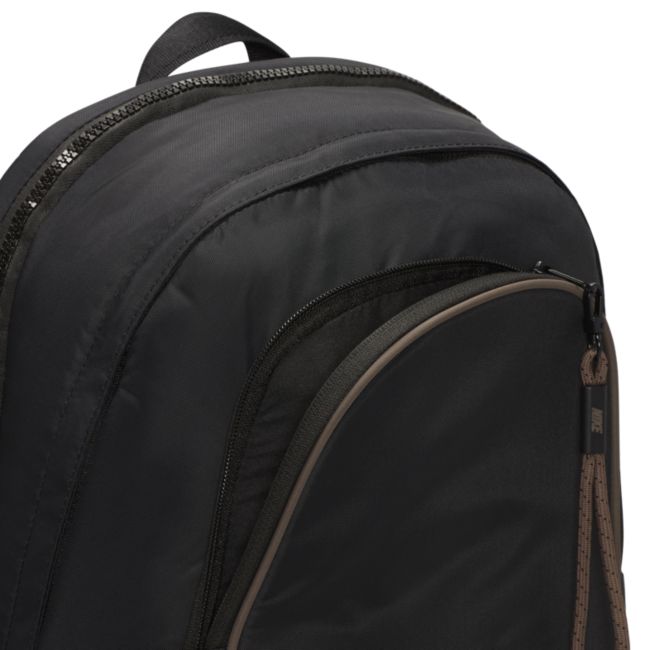 Batoh Nike Sportswear Essentials Backpack (20L) Čierna | DJ9789-010, 1