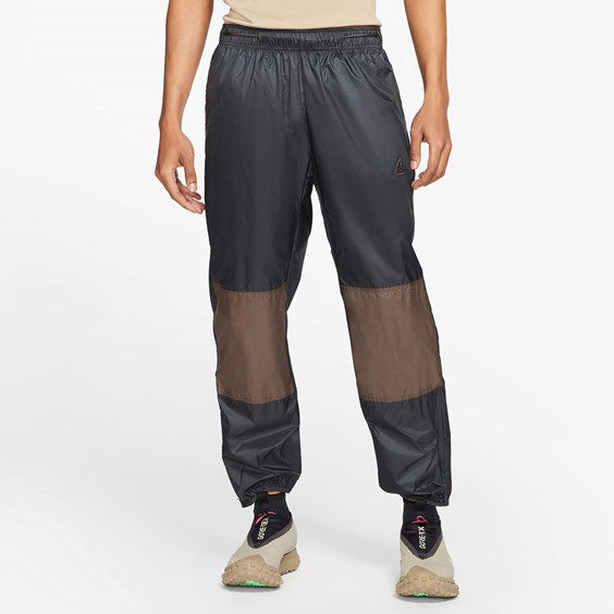 Nohavice Nike ACG Cinder Windshell Pant Čierna | DB1134-070, 0
