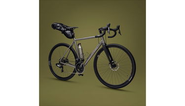 Batoh Osprey Escapist™ Saddle Bag Large Čierna | 10043010OSP, 5