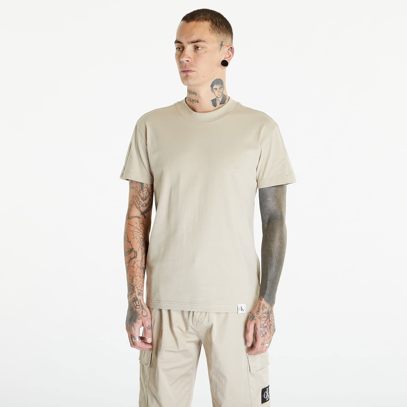 Jeans Woven Tab Short Sleeve Tee Plaza Taupe