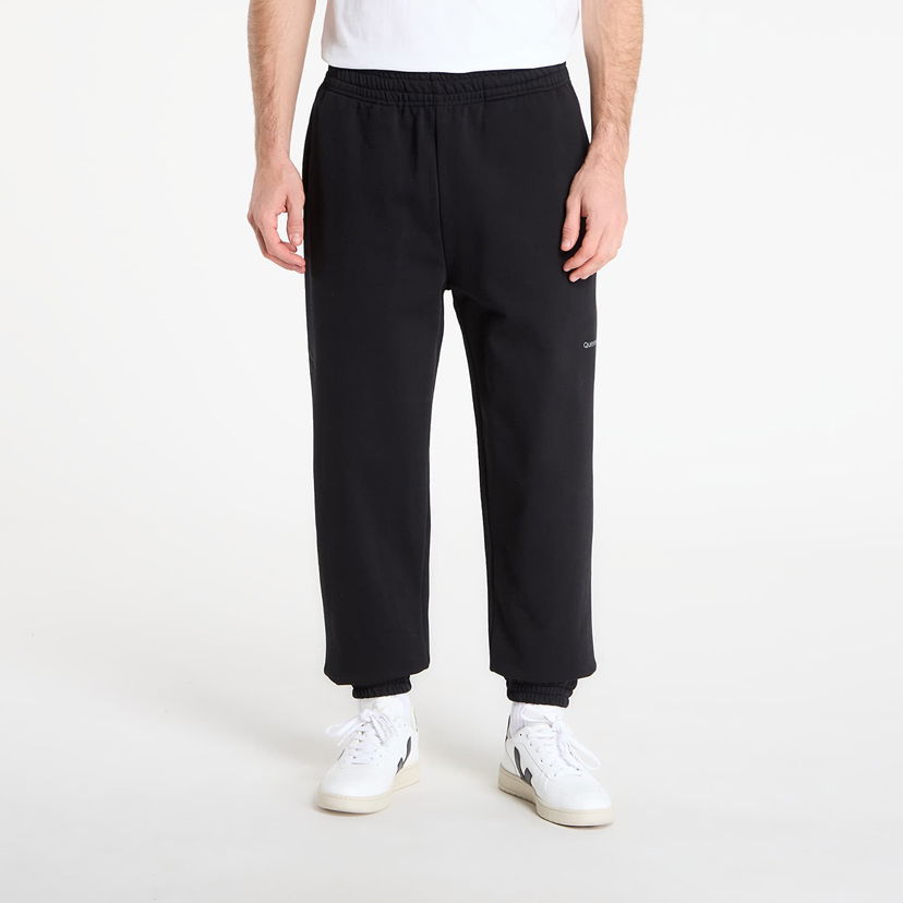 Tepláky Queens Essential Sweatpants Čierna | QNS_122