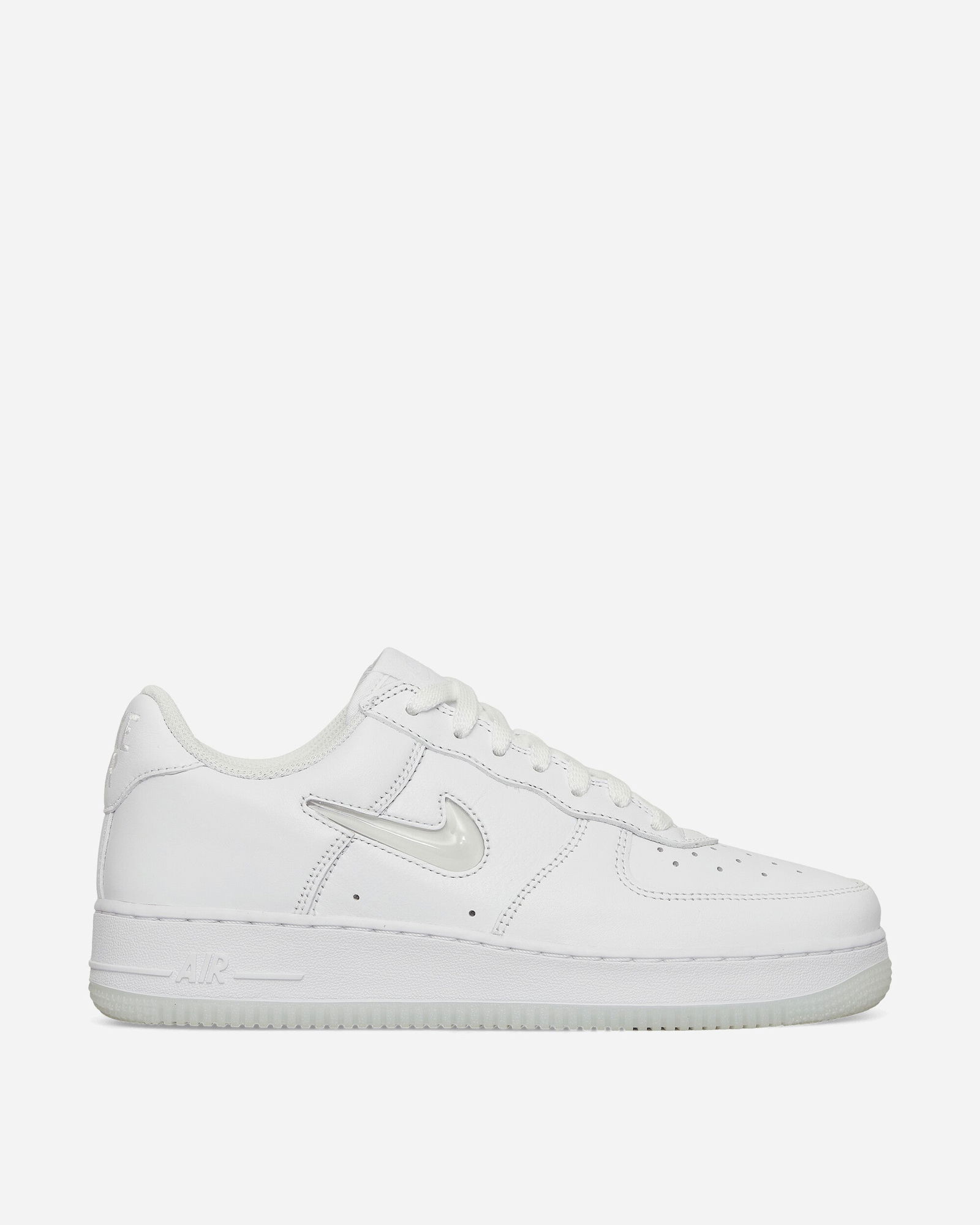 Air Force 1 Low Jewel "Triple White"