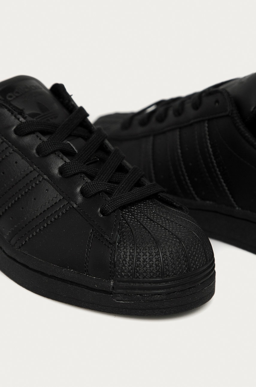 Superstar