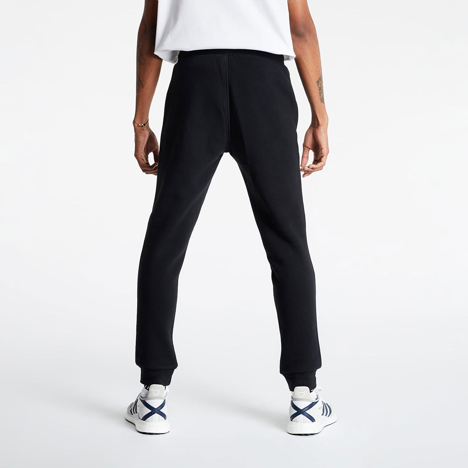 Tepláky adidas Performance Essentials Pants Čierna | H34657, 1