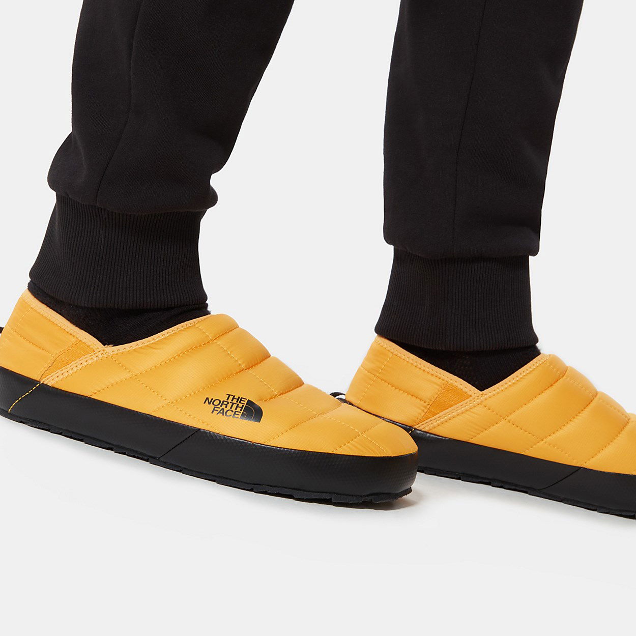 Tenisky a topánky The North Face Thermoball V Traction Mules Žltá | NF0A3UZNZU3, 1