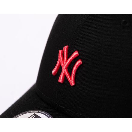 9FORTY Trucker MLB Home Field New York Yankees Black / Lava Red  One Size