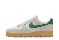 Air Force 1 07 LV8 Beige & Green
