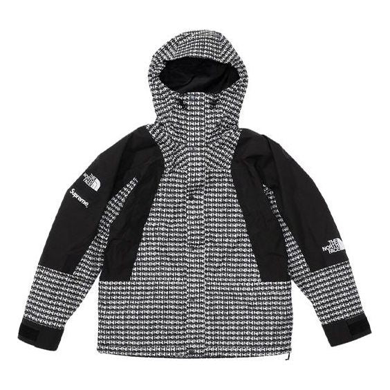 Vetrovka Supreme Supreme x The North Face Studded Mountain Light Jacket Čierna | SUP-SS21-568