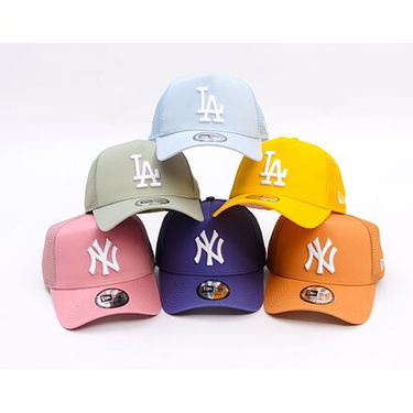 Šiltovka New Era New Era MLB Essential 9FORTY Trucker NY Yankees Adjustable Cap Modrá | 60595183, 5