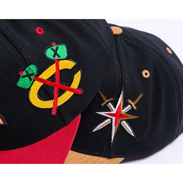 Šiltovka Mitchell & Ness Overbite Pro Snapback Chicago Blackhawks Black Čierna | HHSS7311-CBHYYPPPBLCK, 6