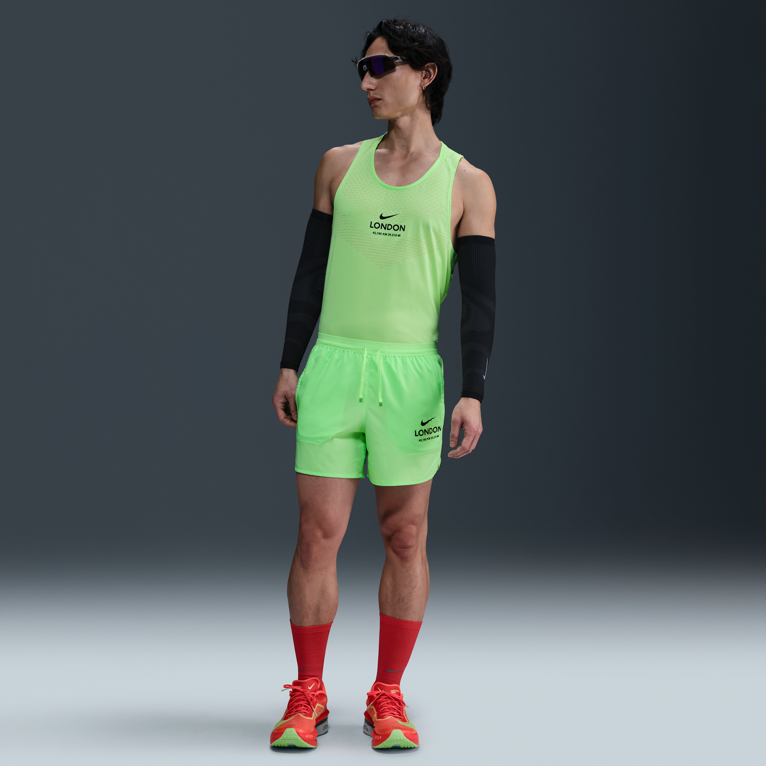 Tielko Nike 5" Stride Dri-FIT Running Shorts with Liner Zelené | IF0633-337, 0