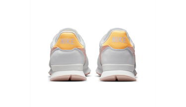 Tenisky a topánky Nike Internationalist W Biela | DM3076-100, 2