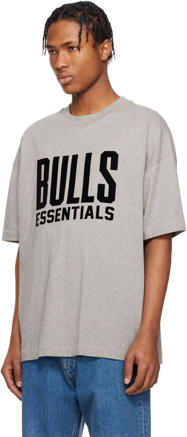 Tričko Fear of God Fear of God ESSENTIALS NBA Bulls Short Sleeve T-Shirt Šedá | 125AL244104F, 3