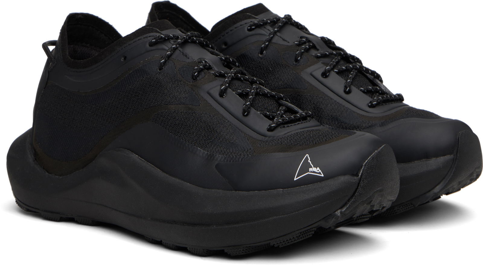 Sella Sneakers