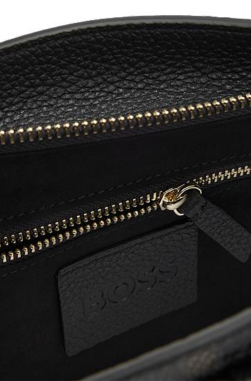 Kabelka BOSS Grained Leather Crossbody Bag with Hardware Trims Čierna | 50542067, 1