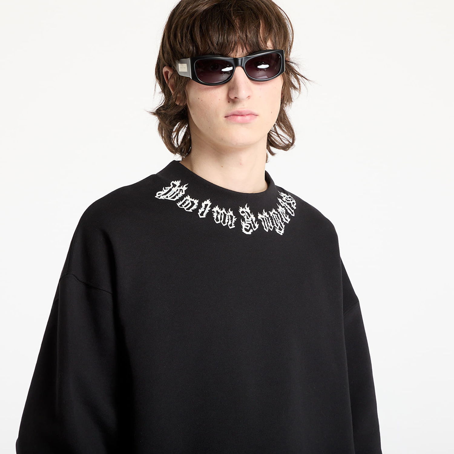Sveter Palm Angels Palm Angels Neck Logo Crew Sweatshirt Čierna | PMBA026S25FLE0021003, 1