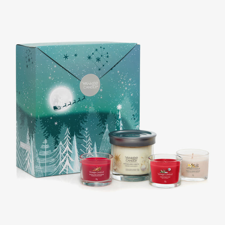 Sviečka Yankee Candle Votive Candle 3-Pack + Tumbler Candle Gift Set - Vanilla Créme Brulee, Christmas Eve and Sparkling Cinnamon Zelené | 41057, 1