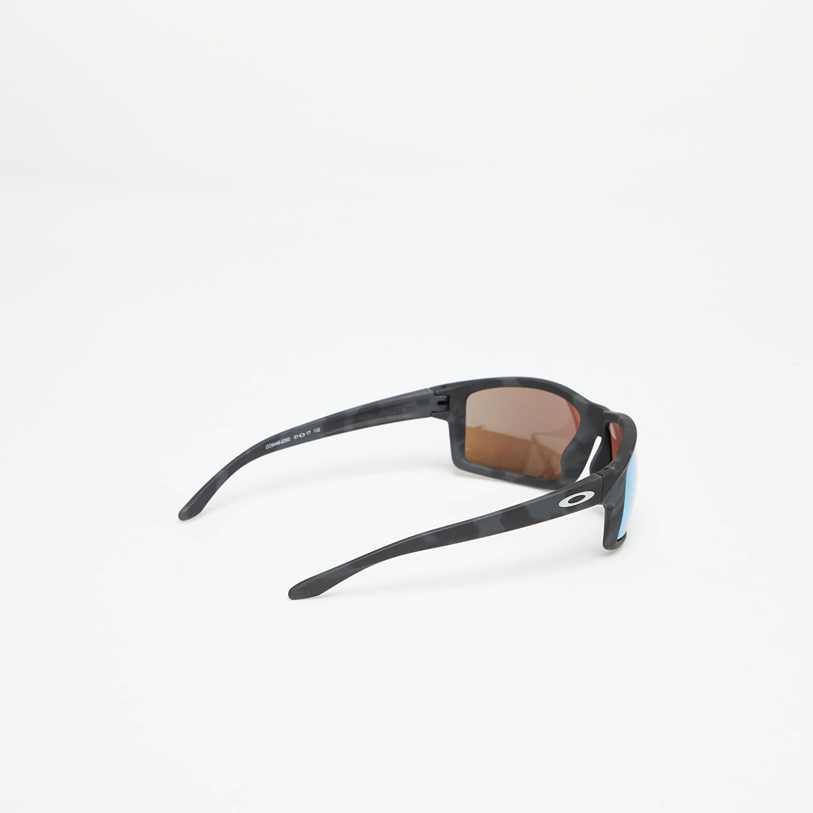 Gibston Matte Black Camo/ Prizm Deep Water Polarized
