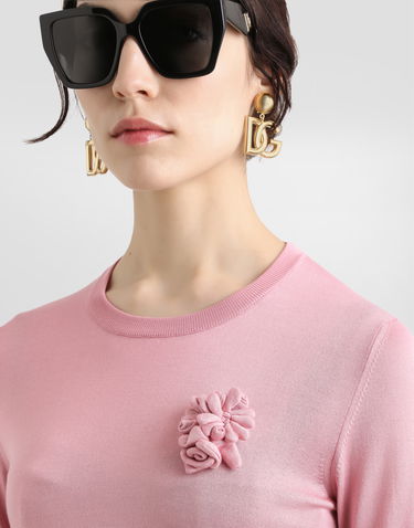 Sveter Dolce & Gabbana Dolce & Gabbana Silk Cropped Sweater with 3D Flower Ružová | FXX12ZJBSKYF0473, 3