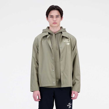 Bunda New Balance Essentials Reimagined Woven Jacket Zelené | MJ31531-brwn, 1