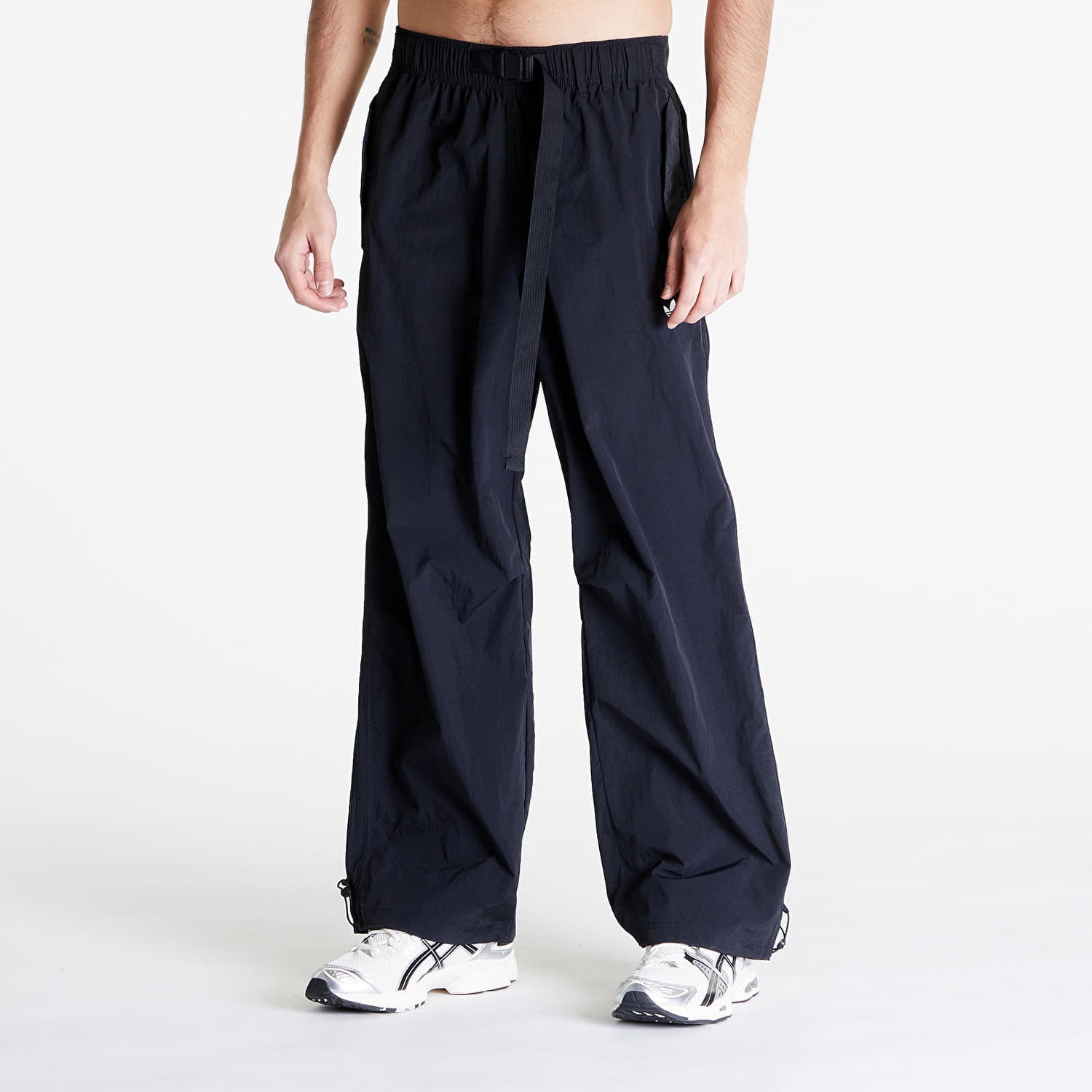 Nohavice a džínsy adidas Originals Men's nylon pants adidas Adi Cargo Pants Black Čierna | IS0188, 0
