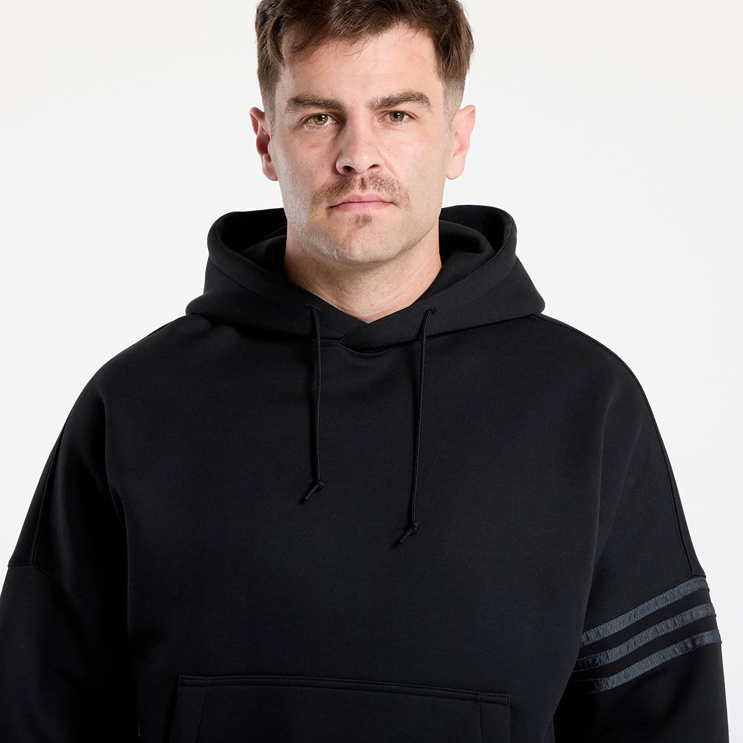 Mikina adidas Performance Neuclassics Hoodie Čierna | HZ3740, 1