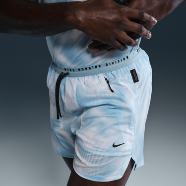 Šortky Nike Running Division Breathe Dri-FIT ADV 4" Shorts with Liner Modrá | HJ4150-422, 1