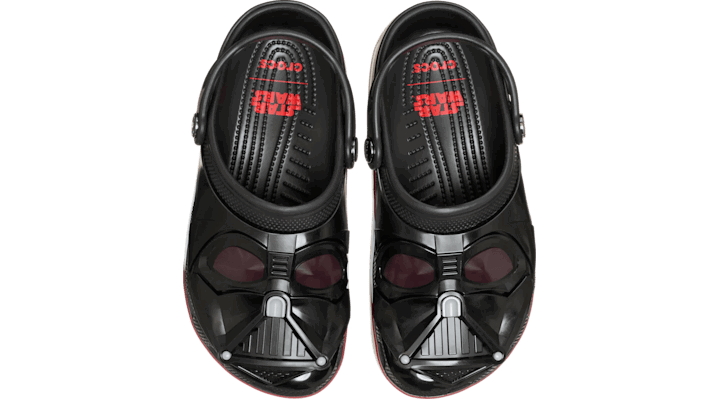 Tenisky a topánky Crocs STAR WARS™ Darth Vader Classic Clogs Čierna | 211774-90H