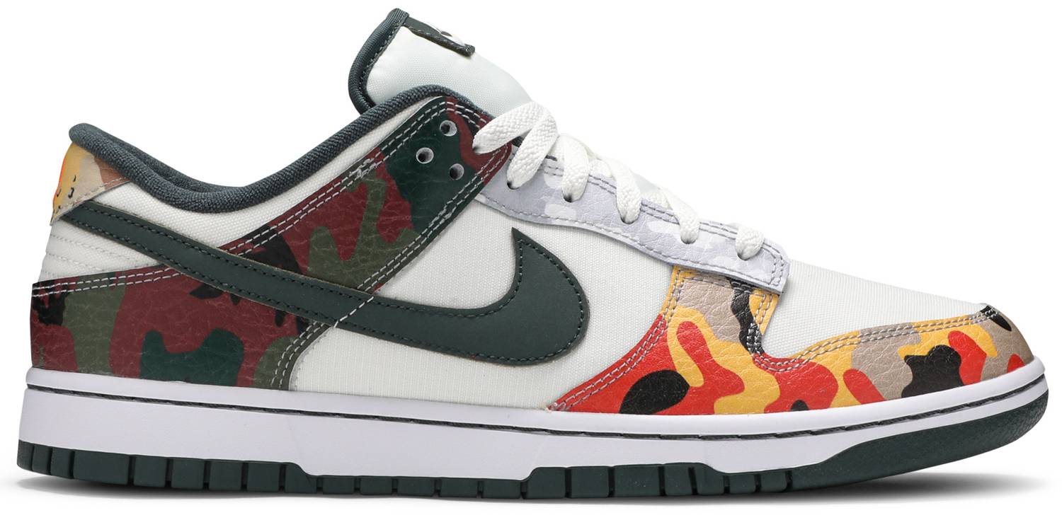 Dunk Low SE "Sail Multi-Camo"