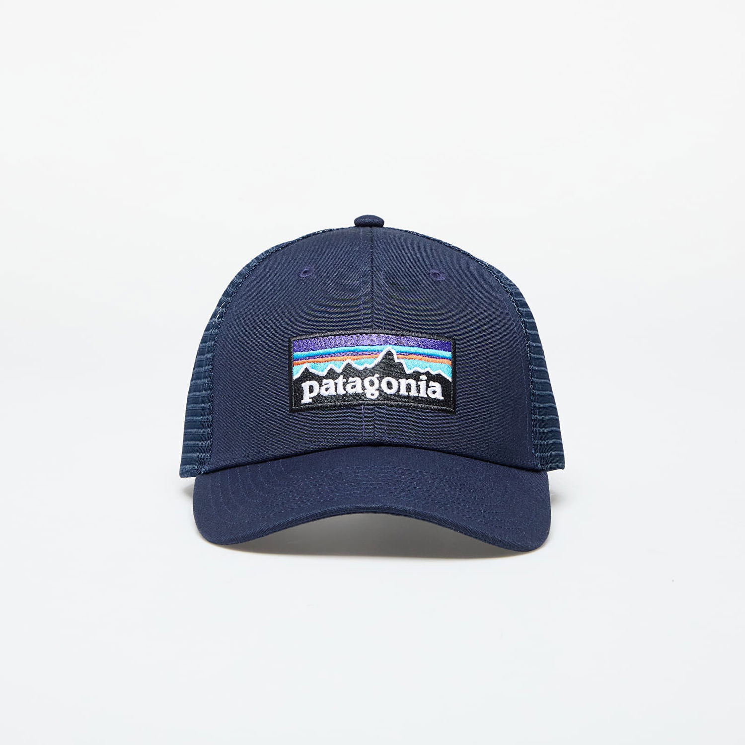 Klobúk Patagonia P-6 Logo LoPro Trucker Hat Navy | 38283 NENA, 0