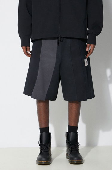 Šortky Maison MIHARA YASUHIRO Maison MIHARA YASUHIRO Vertical Switching Shorts Čierna | A12SP563, 0