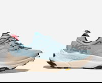 Transport GORE-TEX Hiking Shoes Size 4