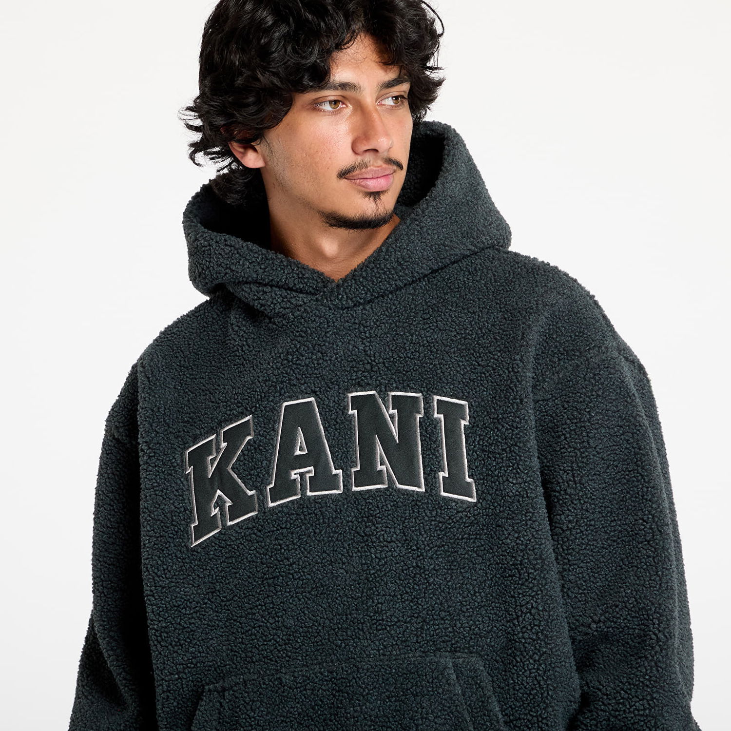 Mikina Karl Kani Serif Teddy Hoodie Anthracite Čierna | 60210117, 1