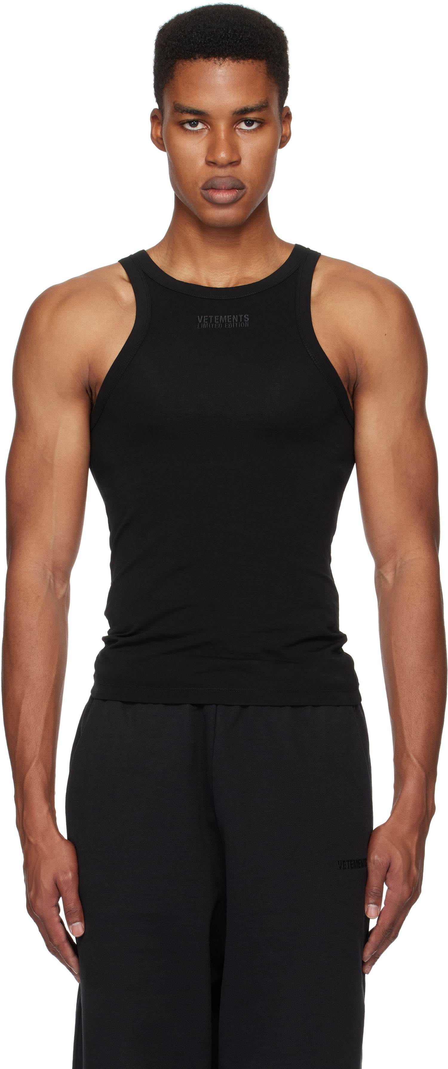 Tielko VETEMENTS Embroidered Logo Tank Top Čierna | UA66TO620B, 0