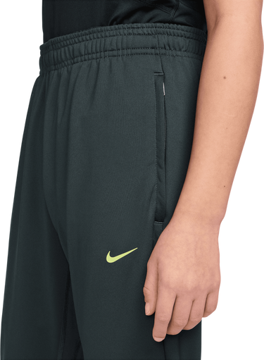 Nohavice Nike Dri-FIT Strike 24 Training Pants Čierna | fn8418-390, 2