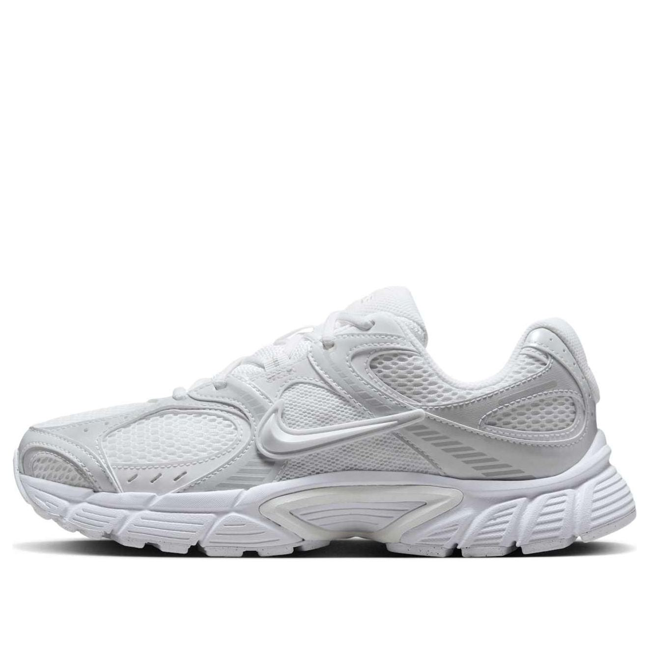 Tenisky a topánky Nike V5 RNR 'White Metallic Silver' W Biela | HQ7901-101, 0
